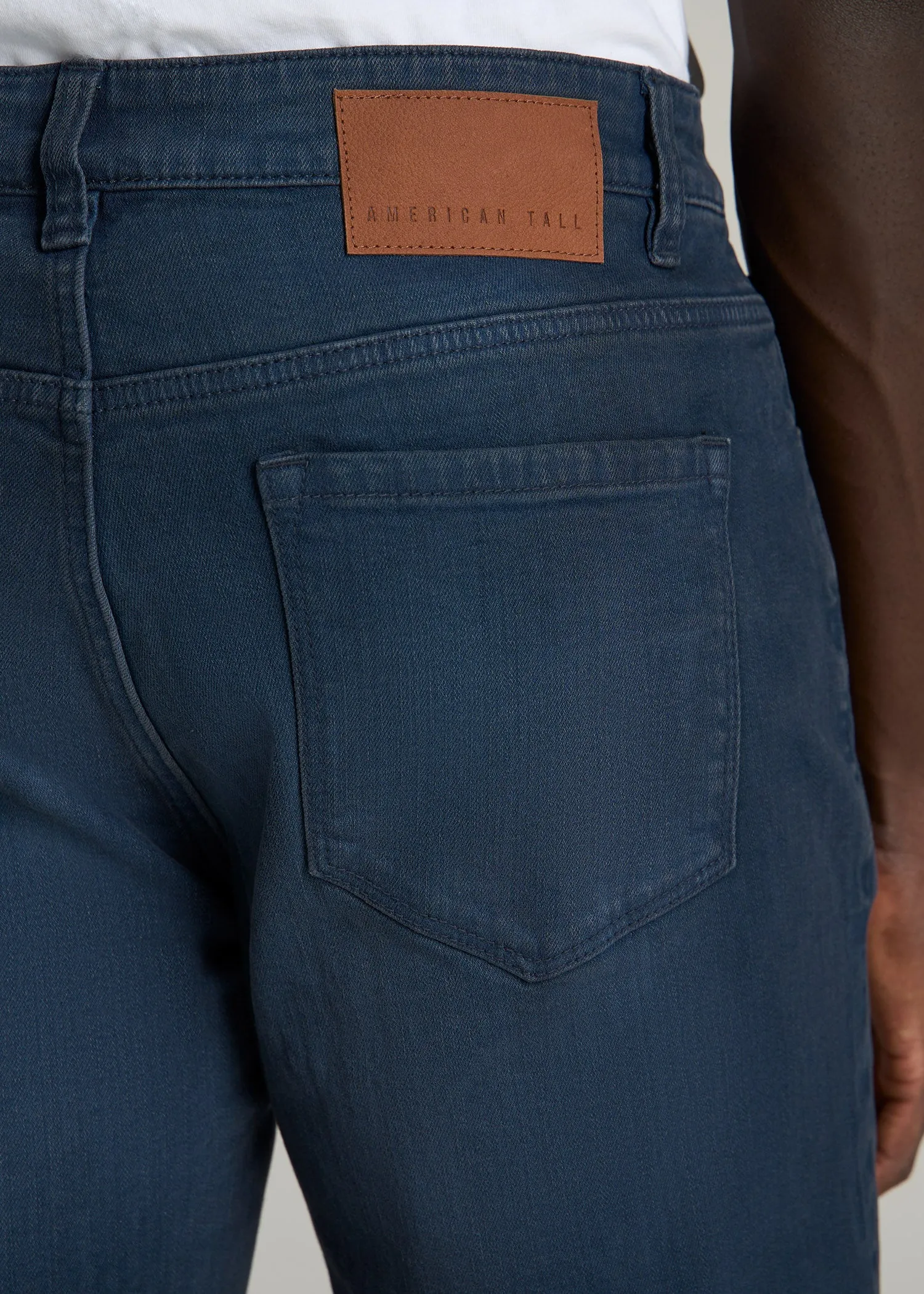 J1 STRAIGHT LEG Jeans for Tall Men in Faded Blue Black