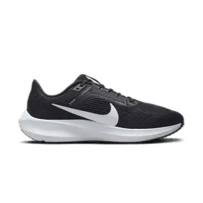 Men's Air Zoom Pegasus 40 Running Shoe- Black/White/Iron Grey- Regular (D)